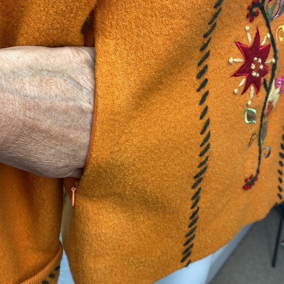 *bogo* Embroidered Fall Blazer - Picture 5 of 11